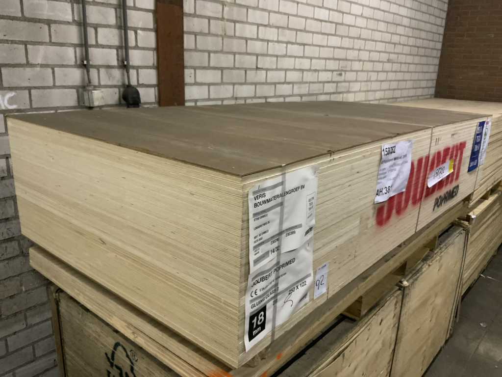 Joubert Poprimed Plywood sheet (28x)