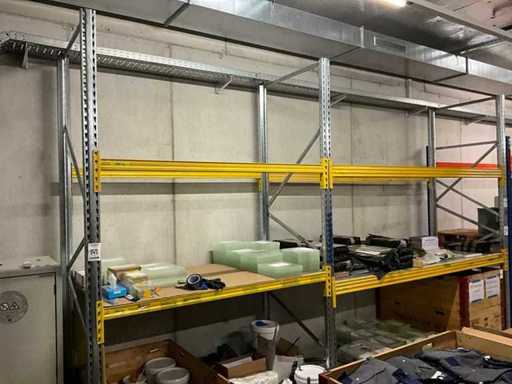 Étagère à palettes