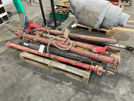 Silage cutter cylinders
