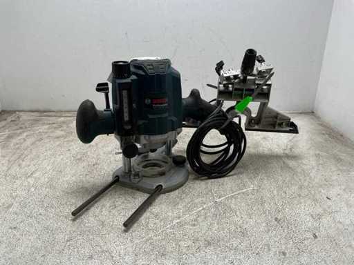 2016 Bosch GOF 1250 CE Router