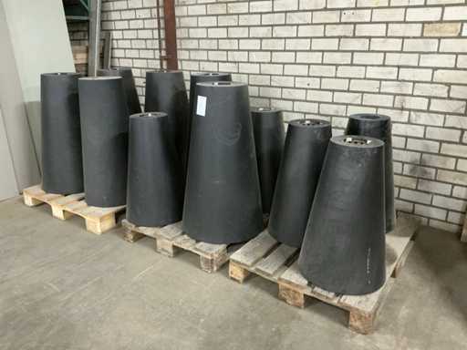 Noga stołu / podstawa kolumny (11x)