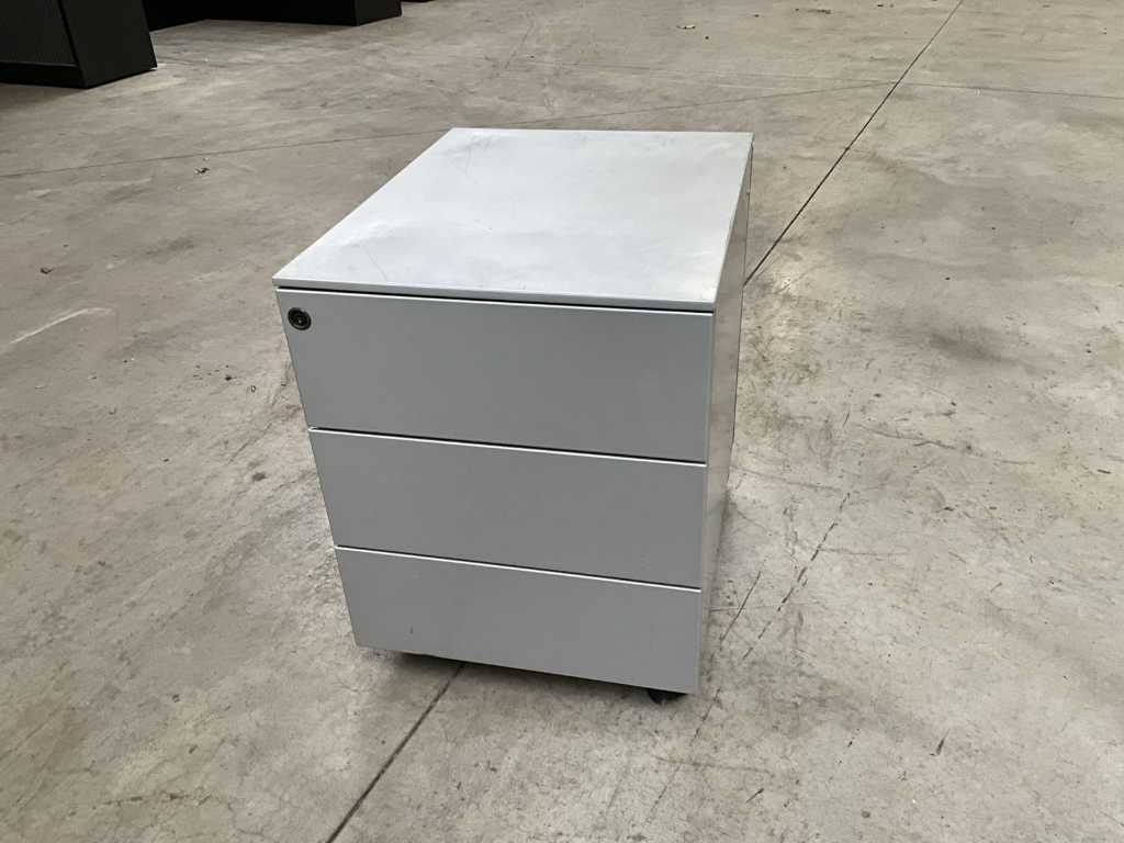 3 Mobile metal drawer units