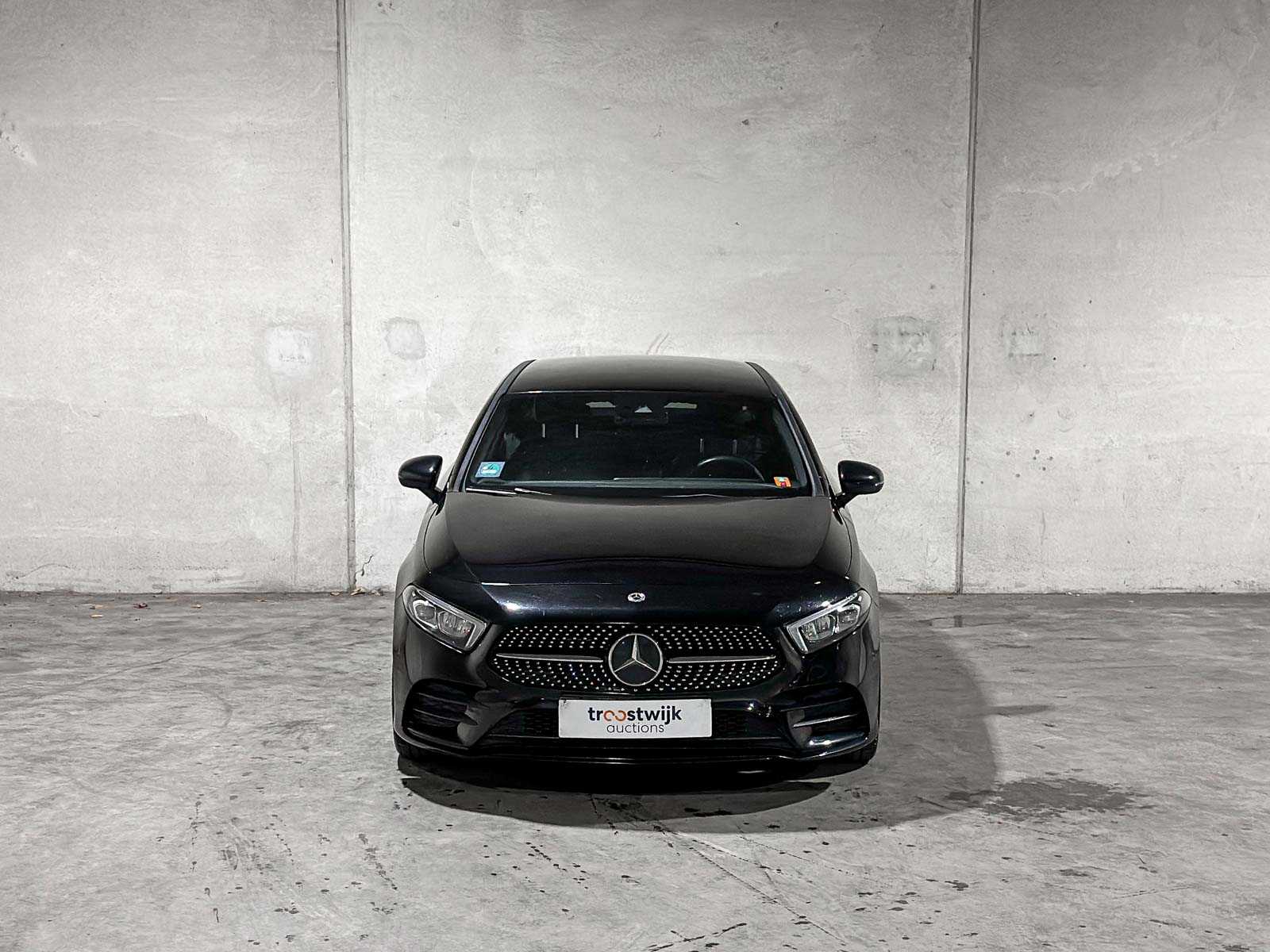 Mercedes-Benz A200 Business Solution AMG A-klasse 163pk 2020 (Origineel-NL), J-049-DZ