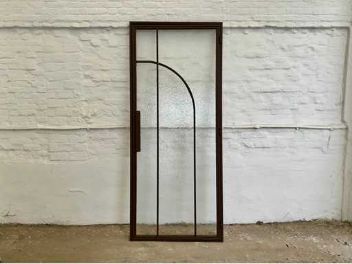 Porte intérieure en acier de style incurvé - verre cathédrale (RAL 8028 - marron)