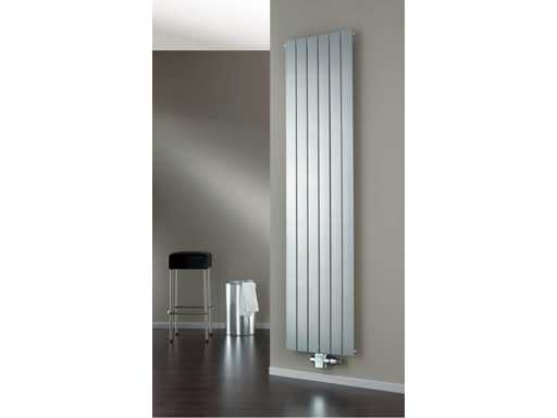 Radiator design 200x46.4 cm.