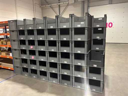 Contenedores industriales de apilamiento y almacenamiento (93x)