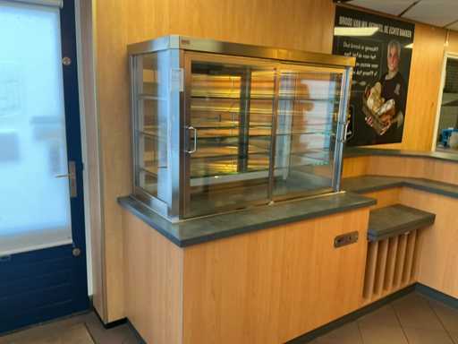 2011 WiHa Koelvitrine met verkoopbalie