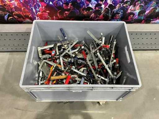 Loturi de cleme pentru lipici