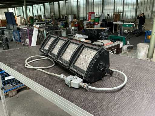 Strand Lightnig Coda 500/4 Par Spotlight (6x)