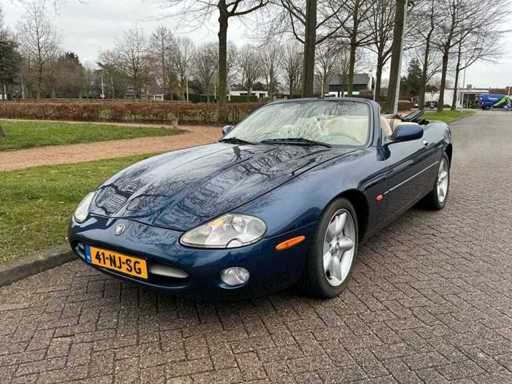 1997 Jaguar XK8 - 4.0 V8 Convertible - Passenger car