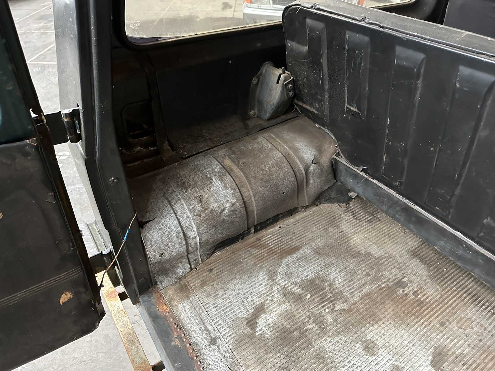 Mercedes-Benz 280 GE St.Wagon G-klasse, 28-RTP-8