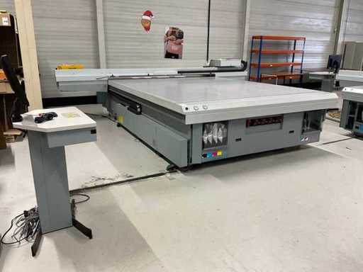 2015 Océ Arizona 660 XT Flatbed Printer UV
