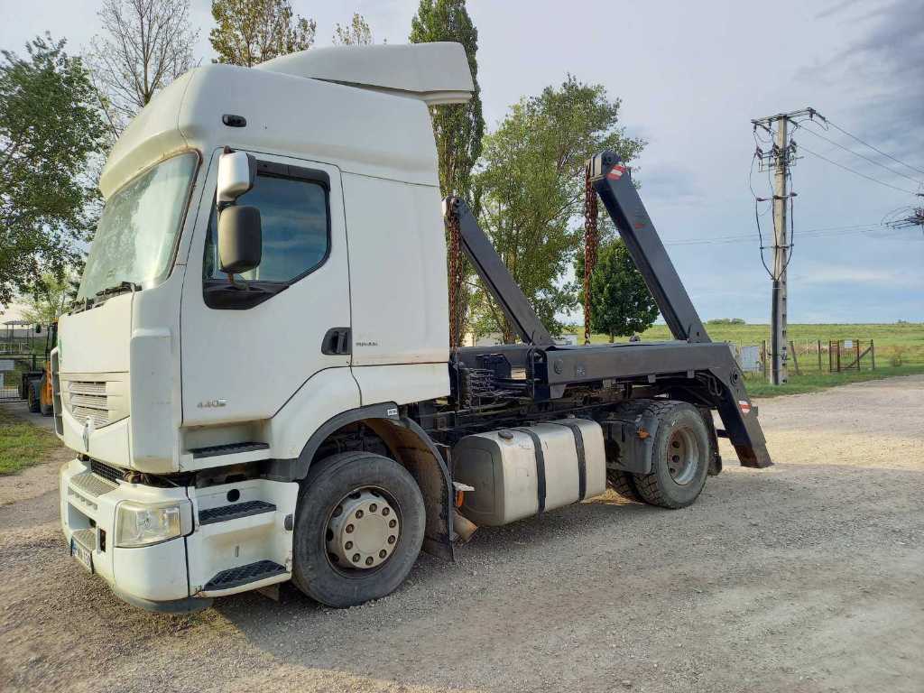 Renault - Premium 440.18T - Truck
