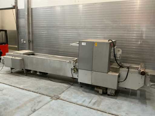 MULTIVAC R80 Macchina confezionatrice