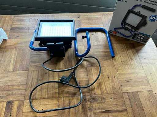 Luz LED móvil 400lm / 73lm/Watt en la caja original 220V