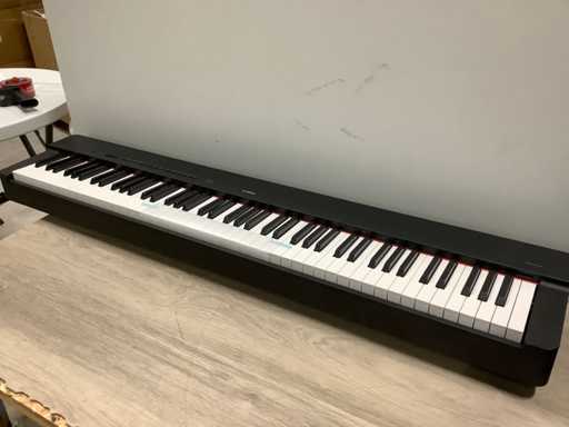 Yamaha - P-225B - Piano