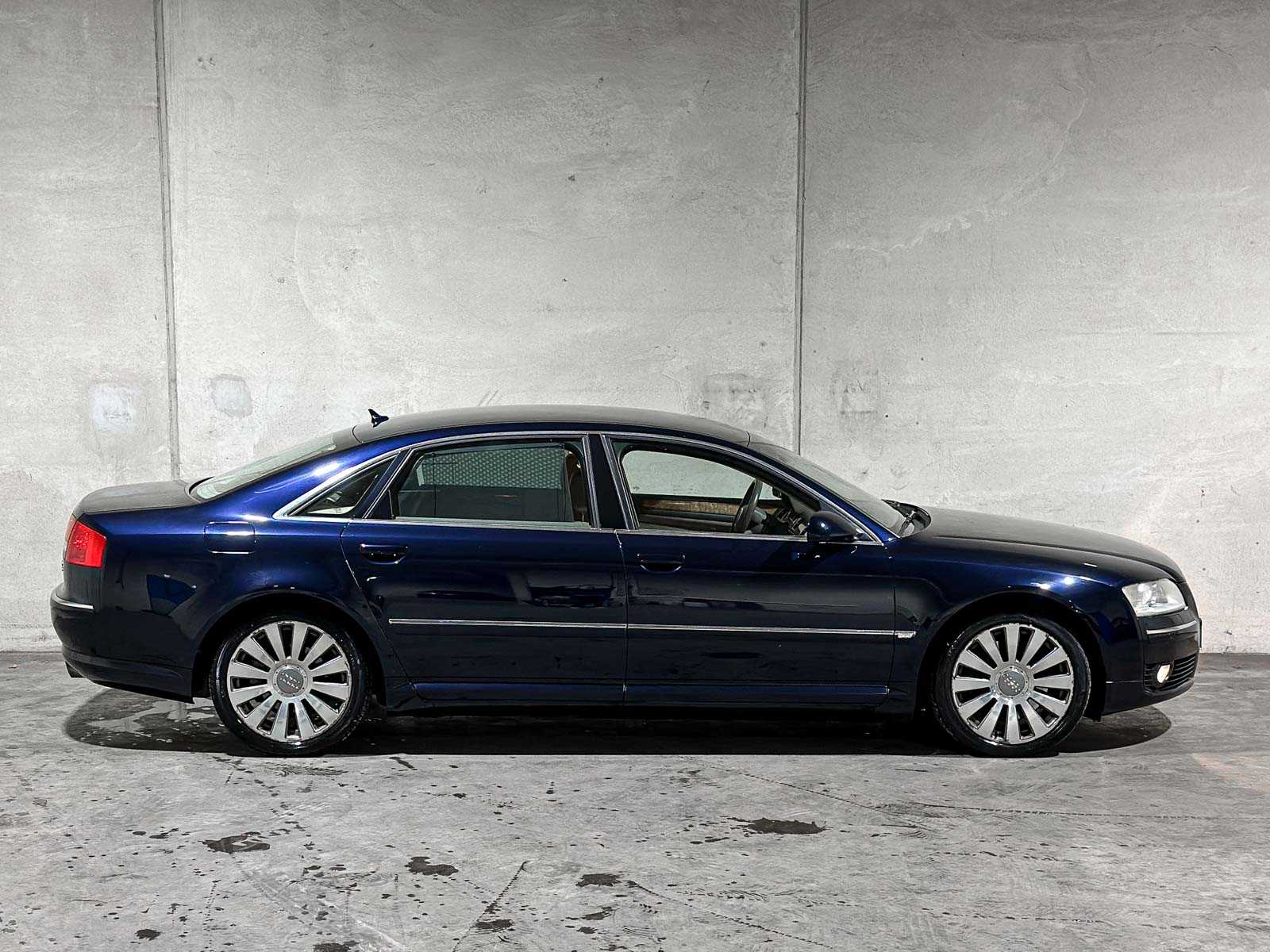 Audi A8 4.2 V8 Quattro Lang Pro Line 335pk 2005, 43-RX-HJ Youngtimer