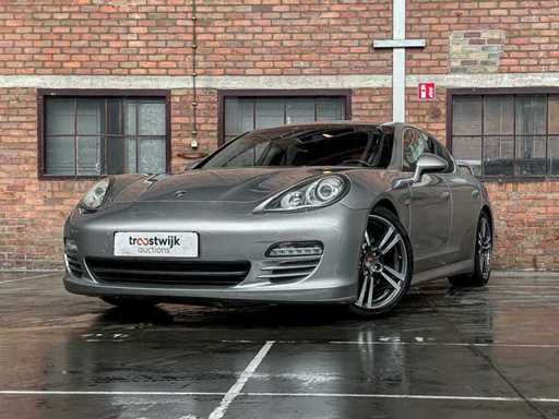 Porsche Panamera 4S 4.8 V8 400pk 2009