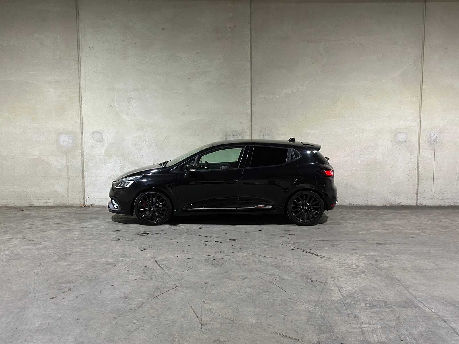 Renault Clio 1.6 R.S. Trophy 220pk 2016, K-787-PD