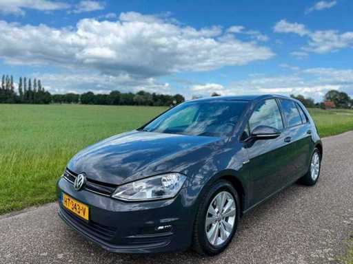 Volkswagen - 2015 - Golf - 1.0 TSI Comfortline - HT-343-V - Car
