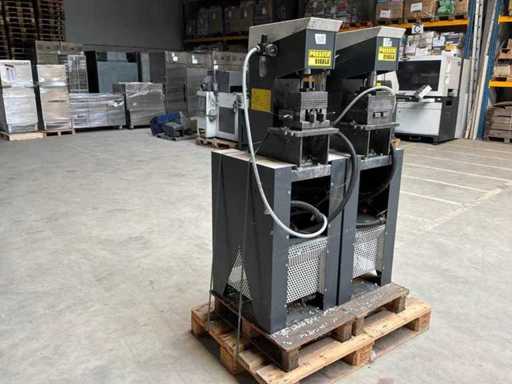 2017 Pressta Eisele Dyno 6 O mașină de perforat