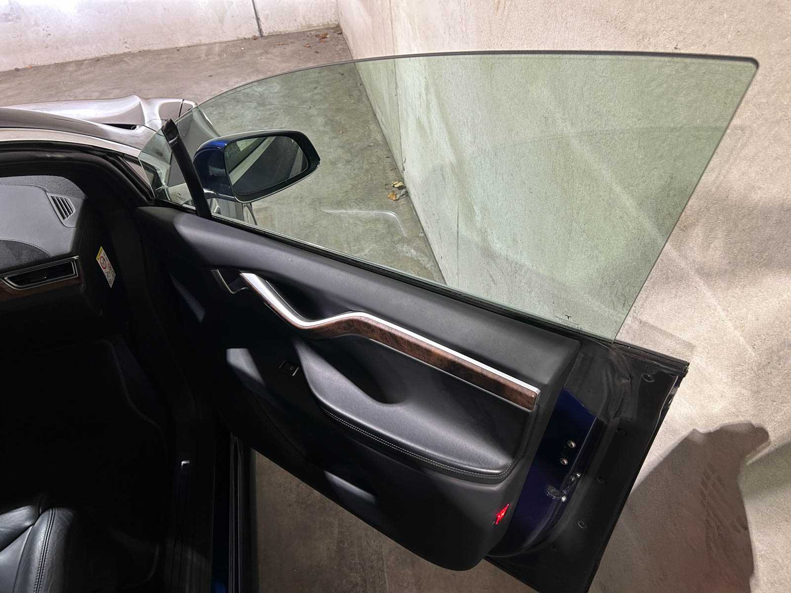 Tesla Model X  90D Base 6p. 428pk 2017 (Origineel-NL+1e eigenaar), PG-264-L