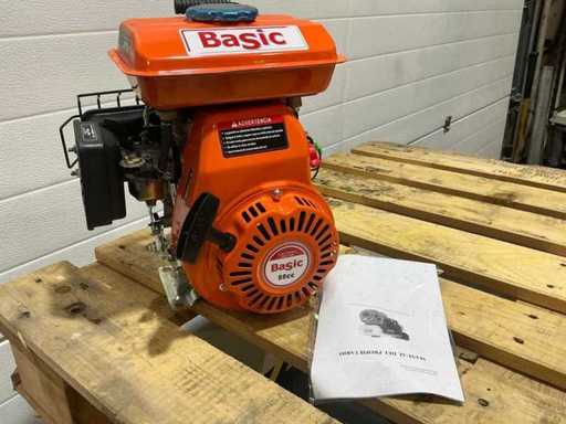 Deawoo Basic. Petrol engine