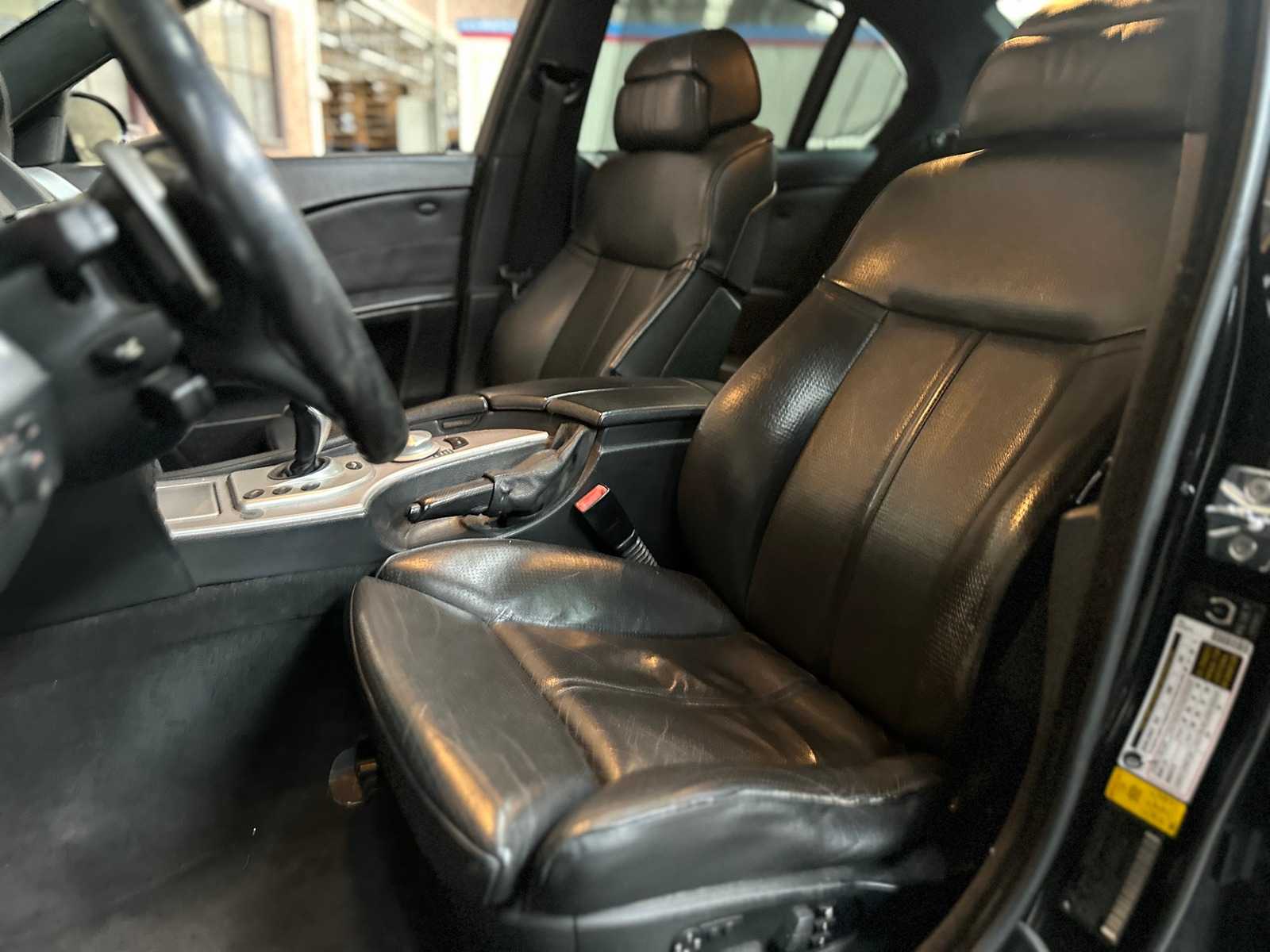 BMW M5 5.0 V10 500pk 2006 E60 5-serie