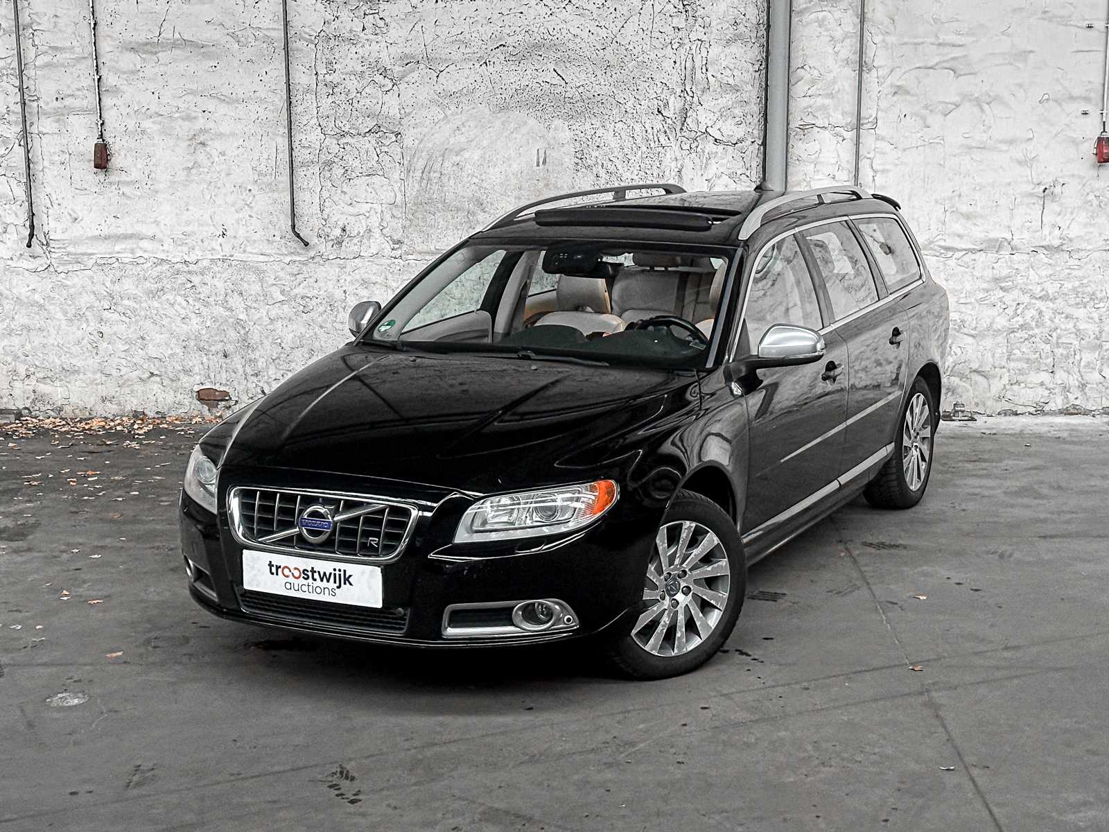 Volvo V70 1.6 T4 Lim. Edition 179PK 20011, 42-RRK-6