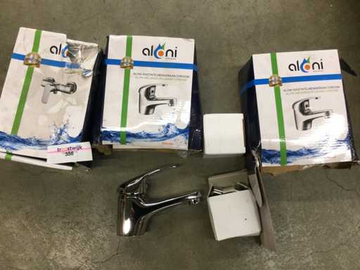 Aloni - Baterii chiuvet? ?i robinete de du?