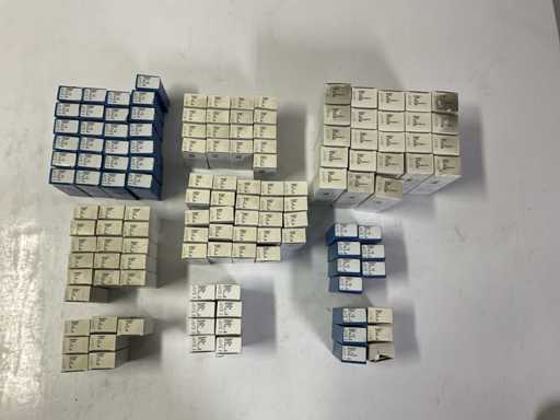 Lot of Buva Door Hardware (133x)