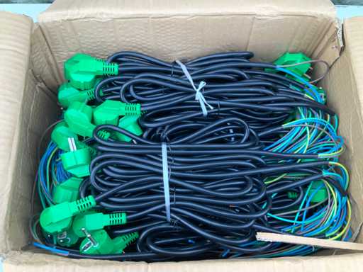 Connection cord with plug 160 cm 3x1.5 mm2 80x