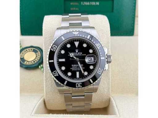 Rolex, diamonds, jewellery and exclusive bags