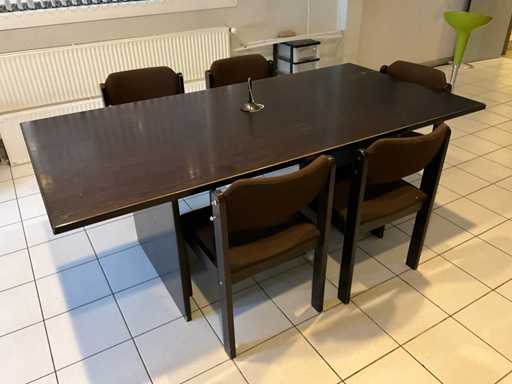 Rechthoek Vergadertafel met 5 stoelen