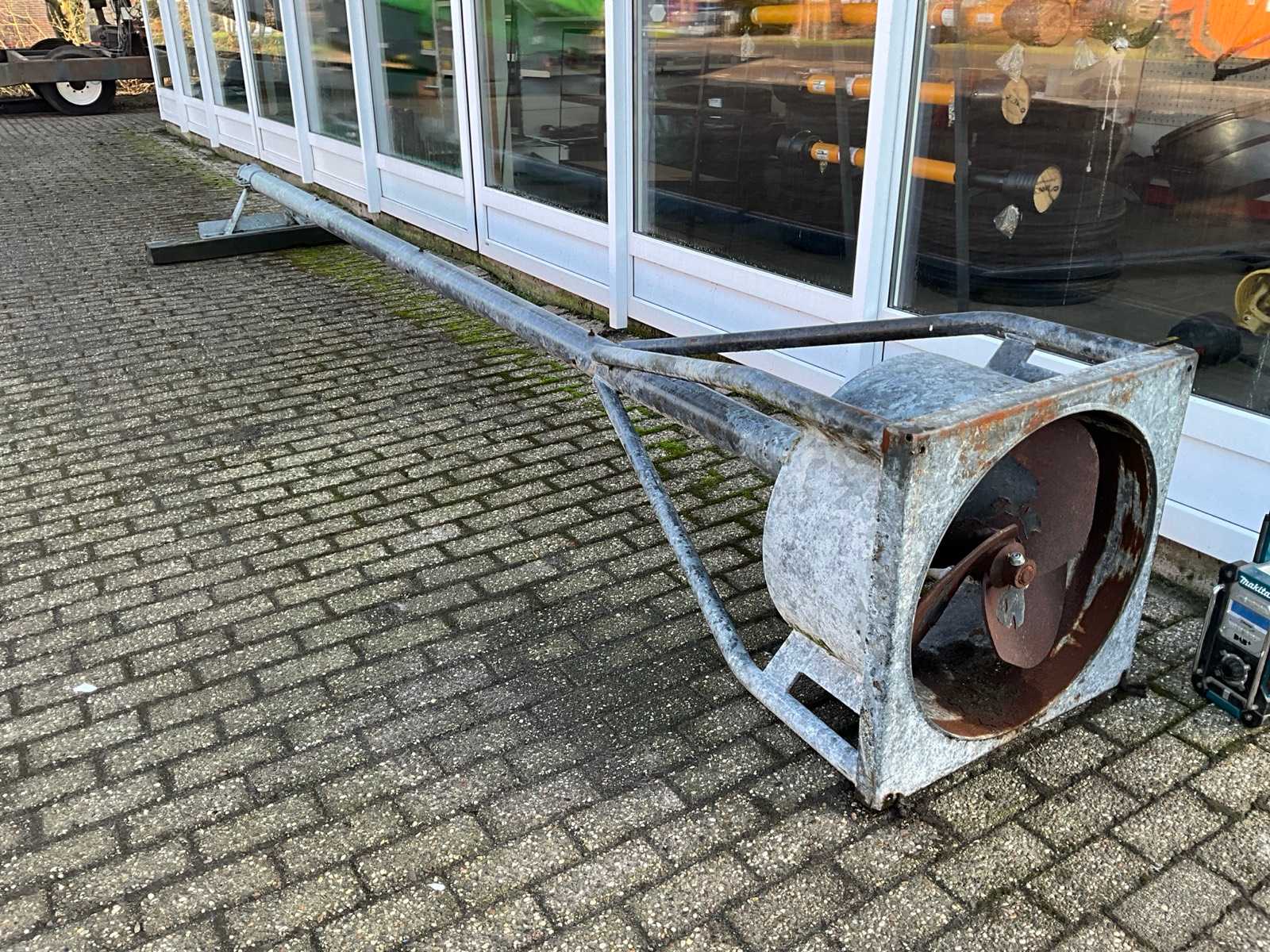 Holaras Fertilizer Mixer