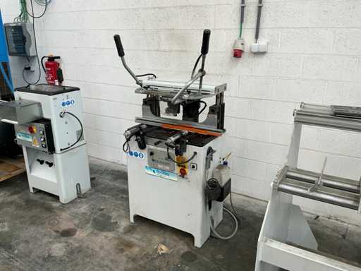 2012 Fom industrie IS05 Fraiseuses à banc fixe