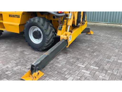 4082f544-fa08-4b17-8c99-7c4101b7a3dc.mp4