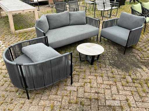 Yoi - Seturi de lounge