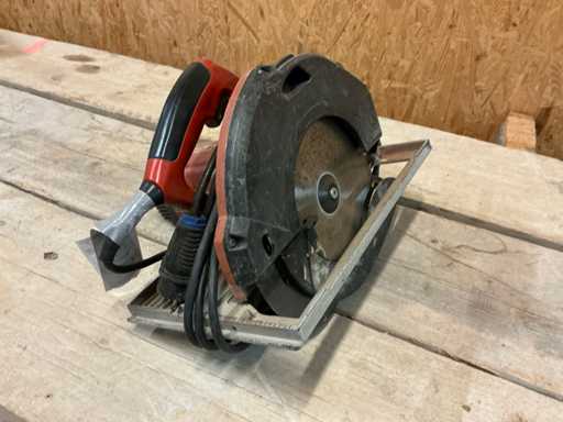 2004 R?czna pilarka tarczowa Hilti WSC 85