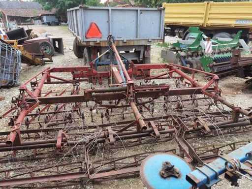 HATZENBIHLER  Cultivator