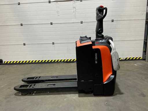 Camion à palette électrique Toyota LPE200 2016