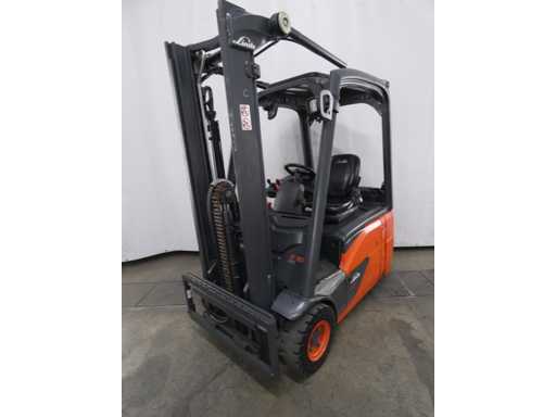 LINDE E16 Forklift