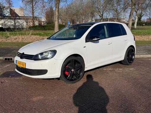 Volkswagen Golf 1.4 TSI Trendline, L-997-KX