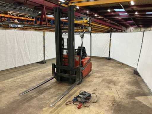 2002 BT CBE 1.500 KG Vorkheftruck