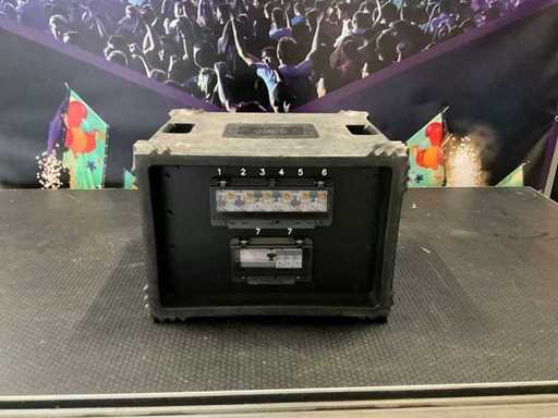 Vello 32Amper Distribution Box