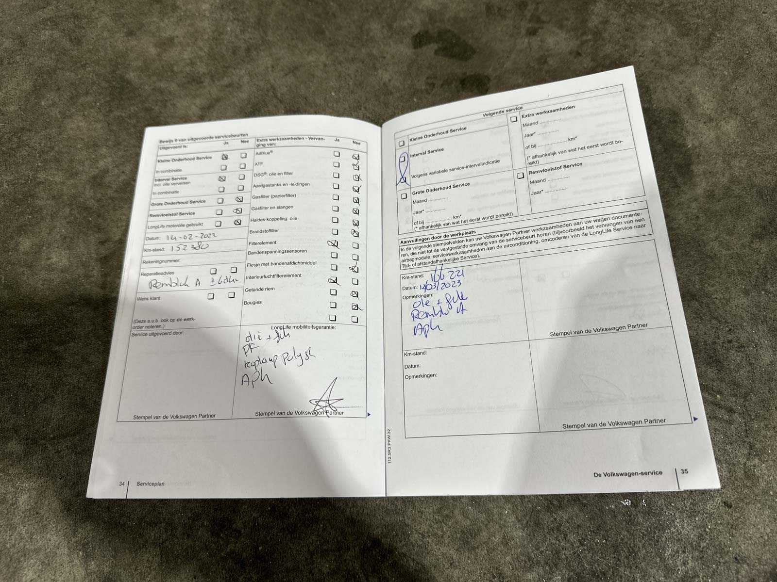 Volkswagen Passat Variant 1.8 TSI Highline 160pk 2011 (Origineel-NL), 71-RPV-9