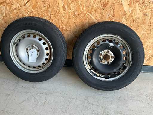 Continental VancoContact 2 Car Tire (4x)