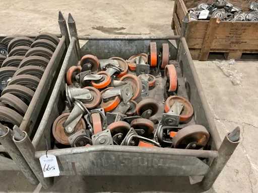 Autori di consegnatori di partiti