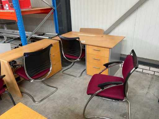 Buro beuken met 3 stoelen