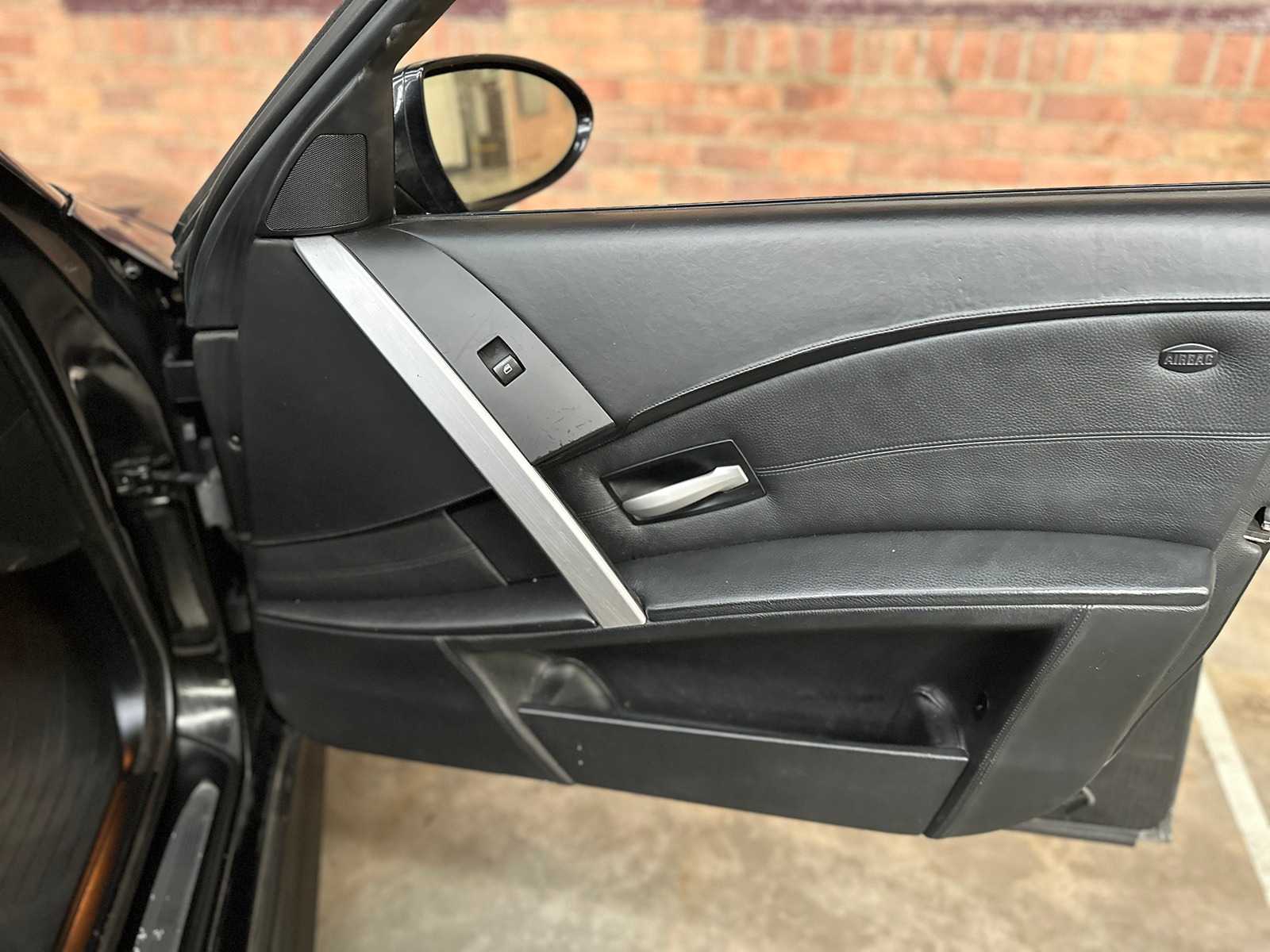 BMW M5 5.0 V10 500pk 2006 E60 5-serie